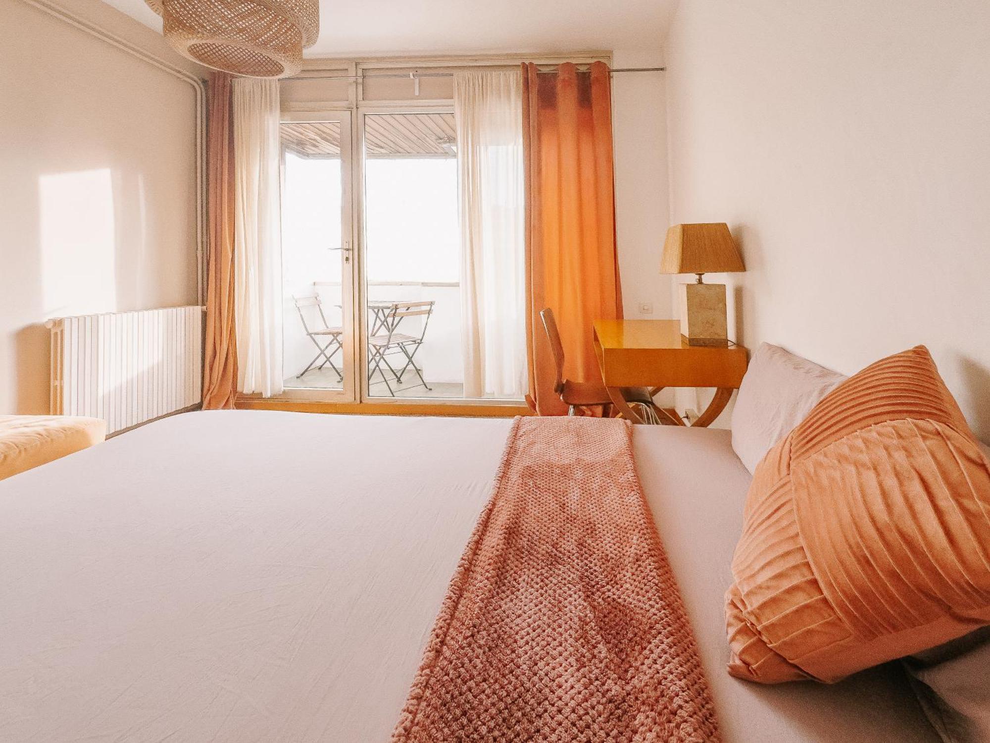 Lovely In Shared Gracia Neighborhood Leilighet Barcelona