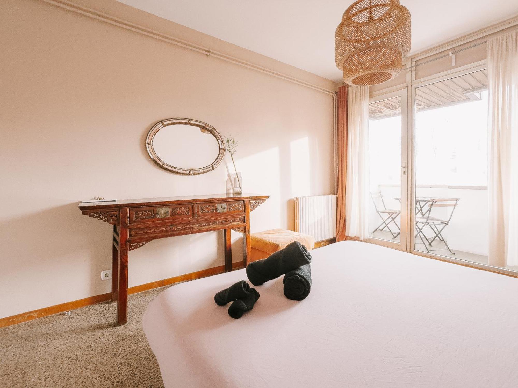 Lovely In Shared Gracia Neighborhood Apartament Barcelona